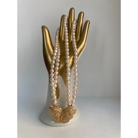 VINTAGE SIGNED K.J.L. FOR AVON FAUX PEARLS WITH ENAMEL BUTTERFLY 18" NECKLACE - Picture 11 of 16